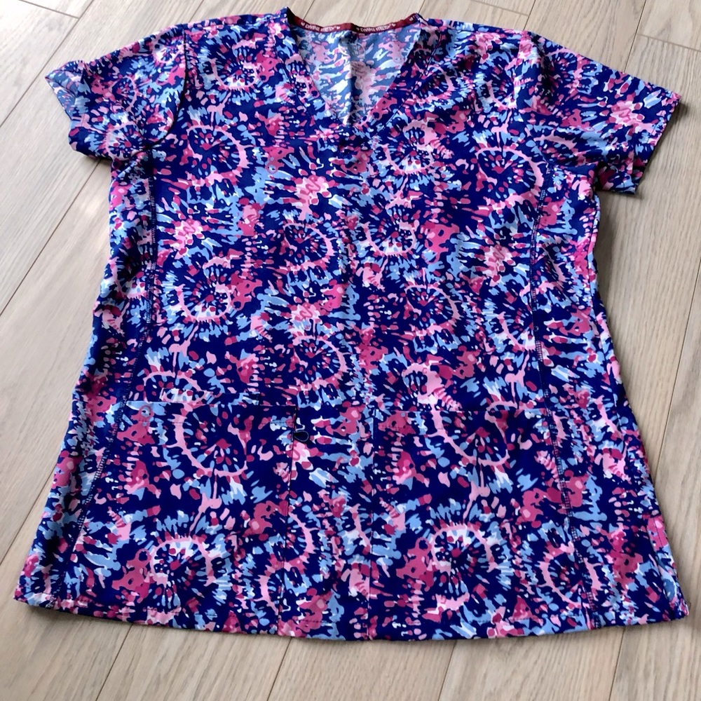 Scrub top